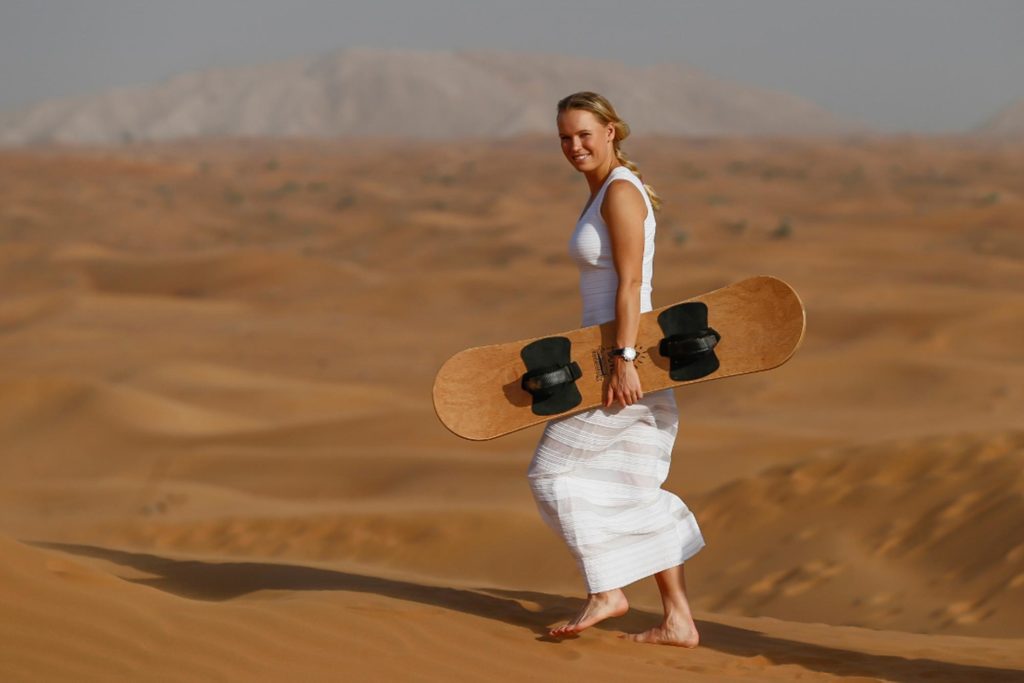 Dubai Tennis 2015 Caroline Wozniacki Sandboarding