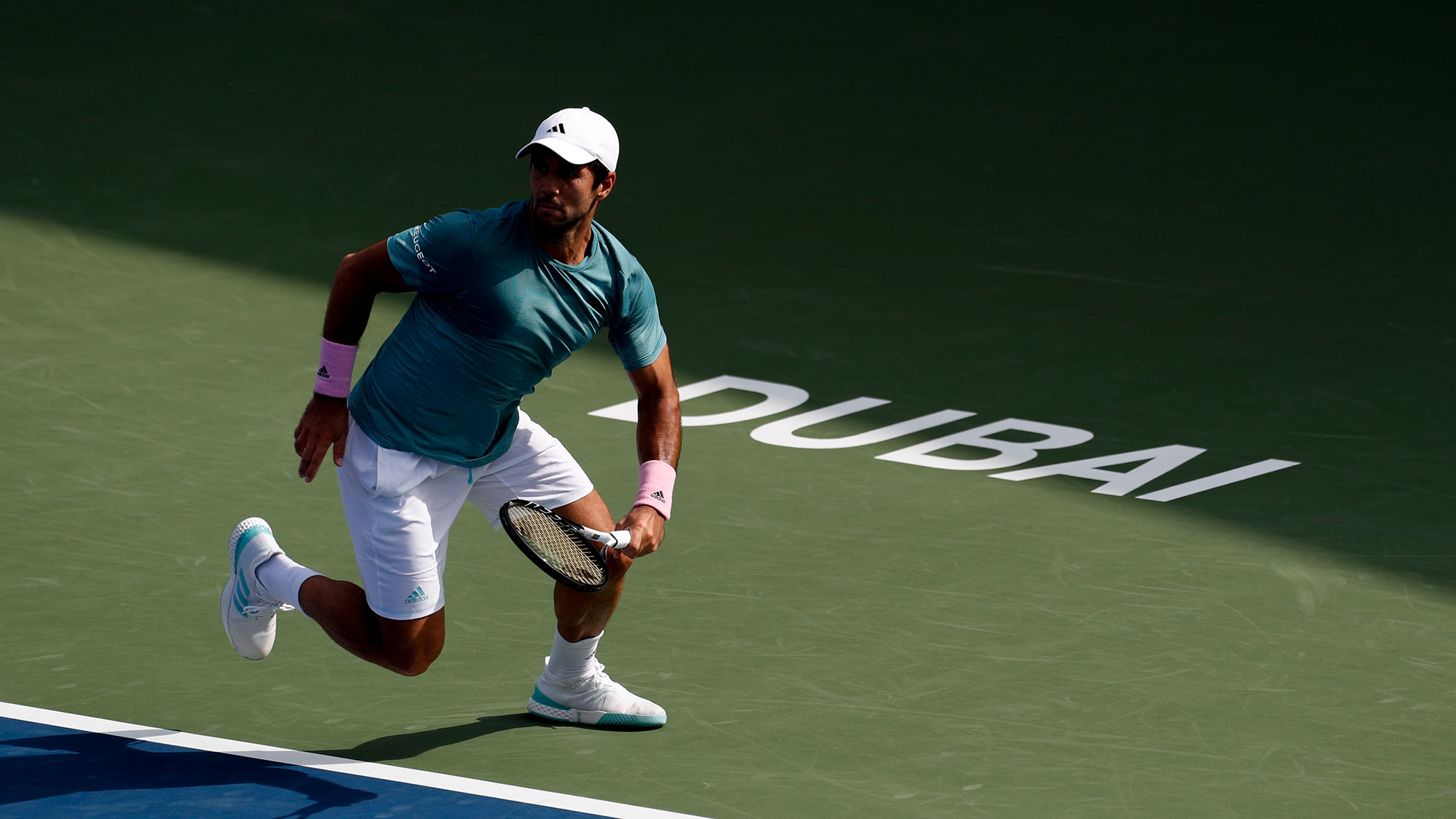 Roger Federer Begins Quest For His Eighth Title At Dubai Duty Free