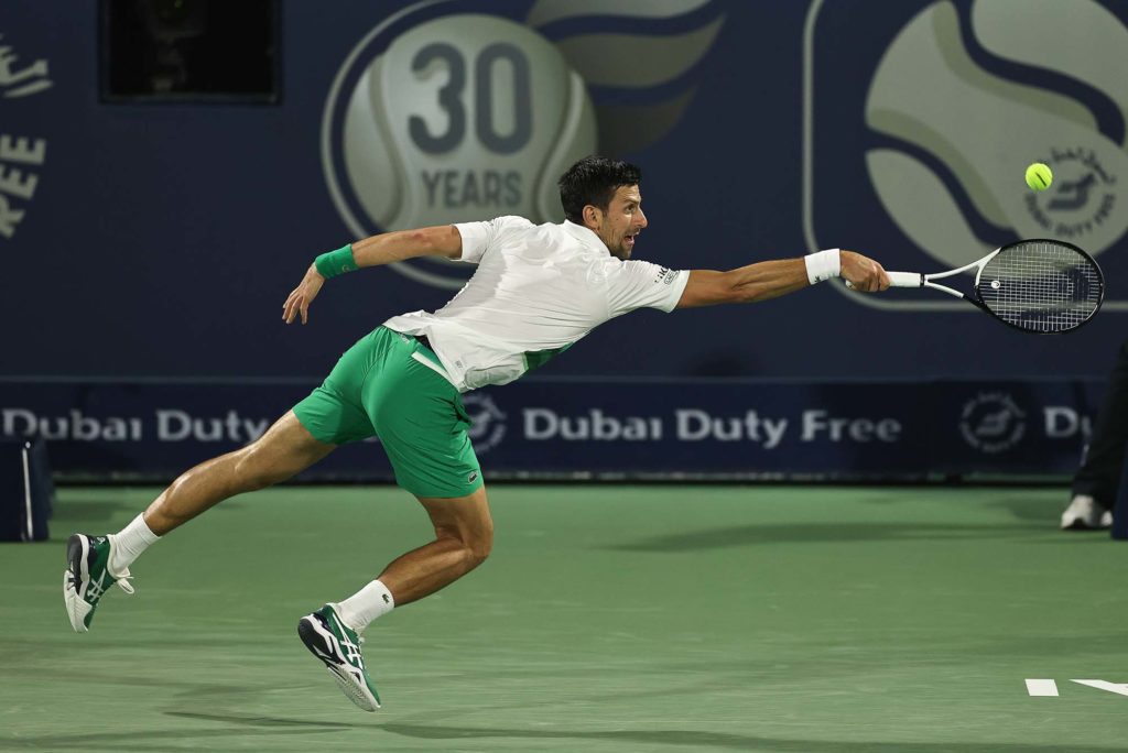 Flawless Djokovic downs Hurkacz to reach Dubai semi-finals