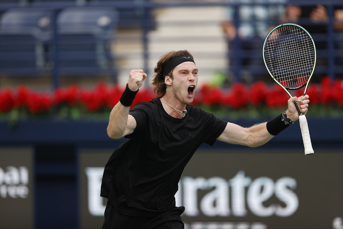 Andrey Rublev é campeão do ATP 500 de Dubai, tênis