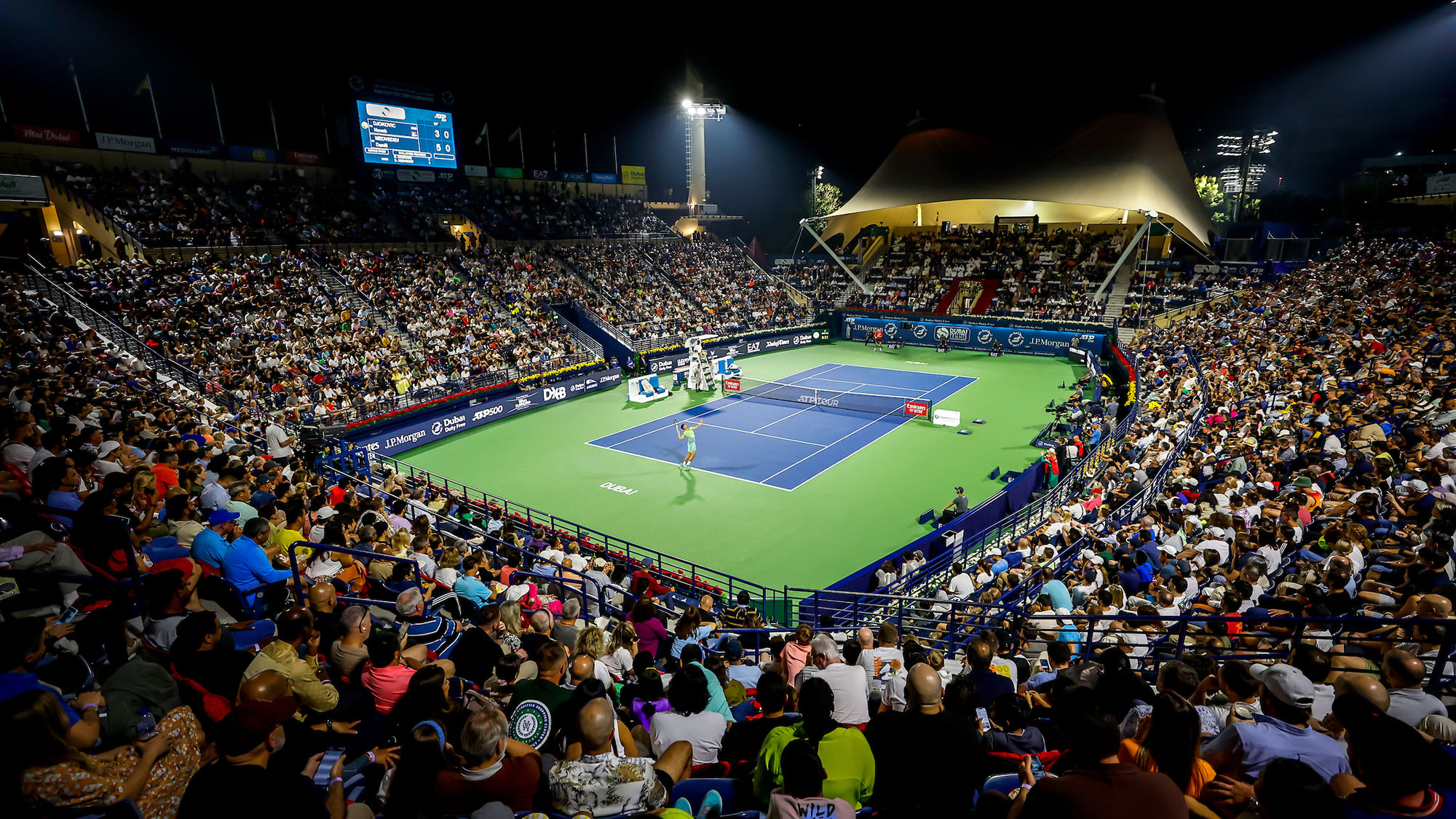 Dubai Duty Free Tennis Stadium filled with fans for the 2023 men's semifinal between Andrey Rublev and Alexander Zverev