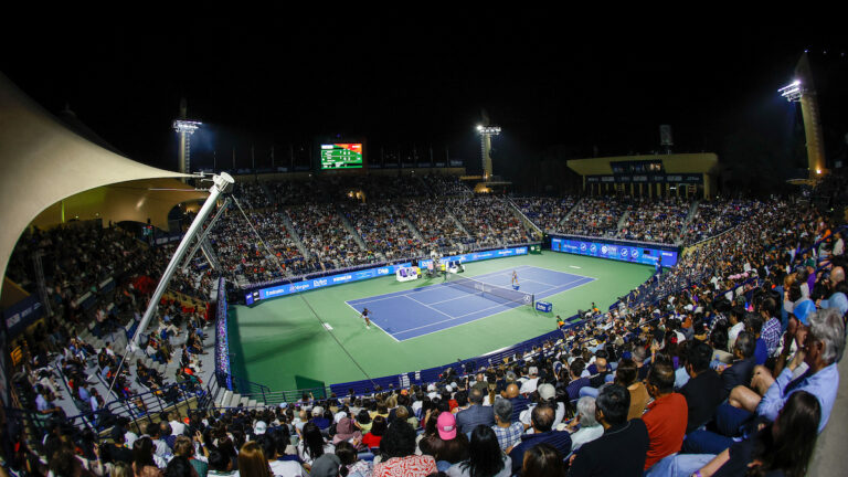 WTA Dubai Duty Free Tennis Championships. COCO GAUF VS ALEXANDRA EALA